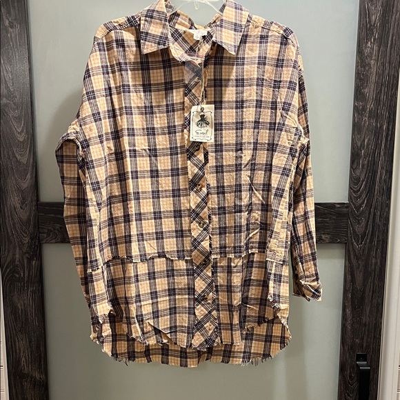 easel Tops - Easel Plaid Button Down Shirt PTP 24